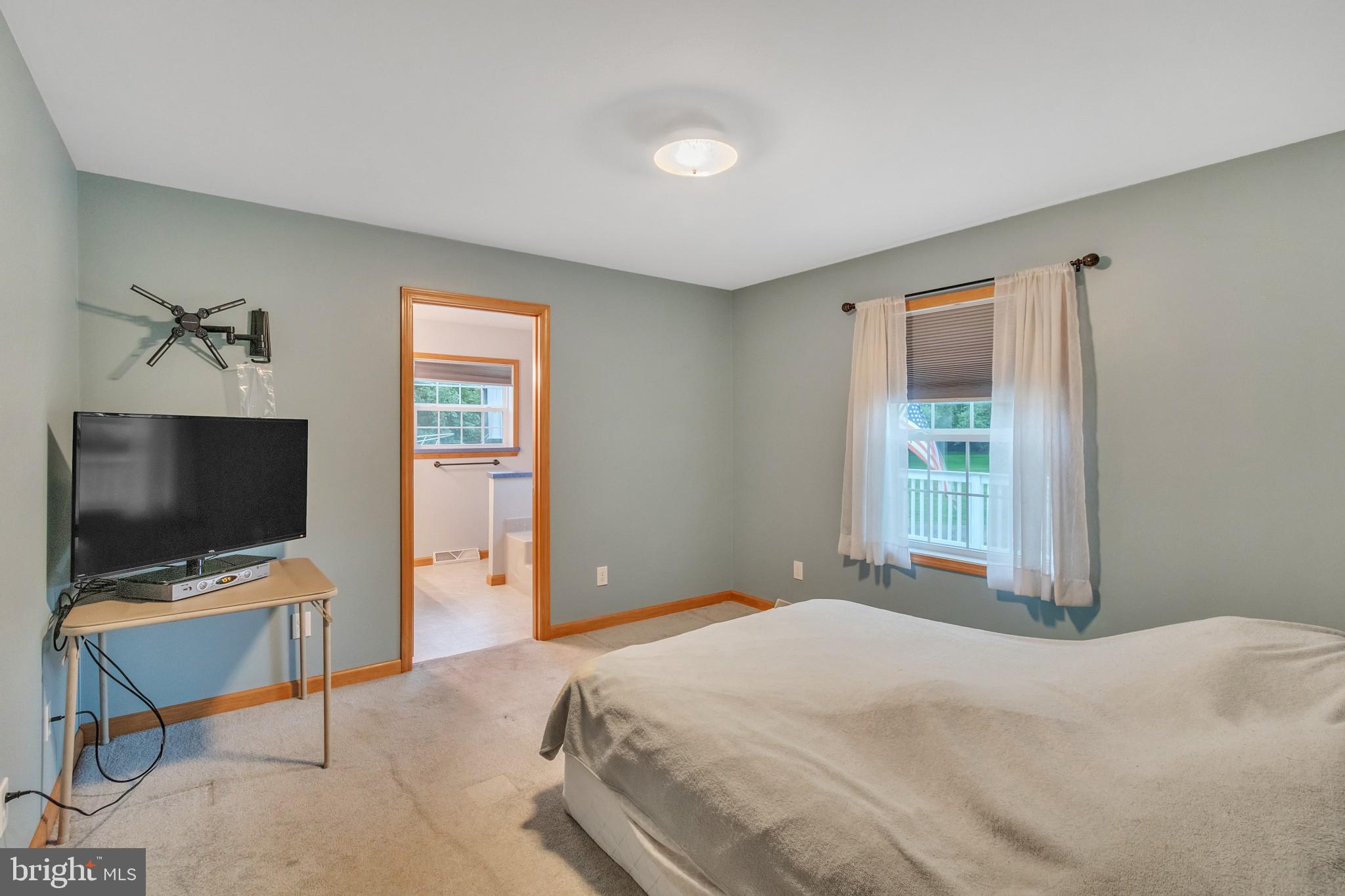 2575 Steinsburg Road Quakertown, PA 18951 - Photo 10 of 23