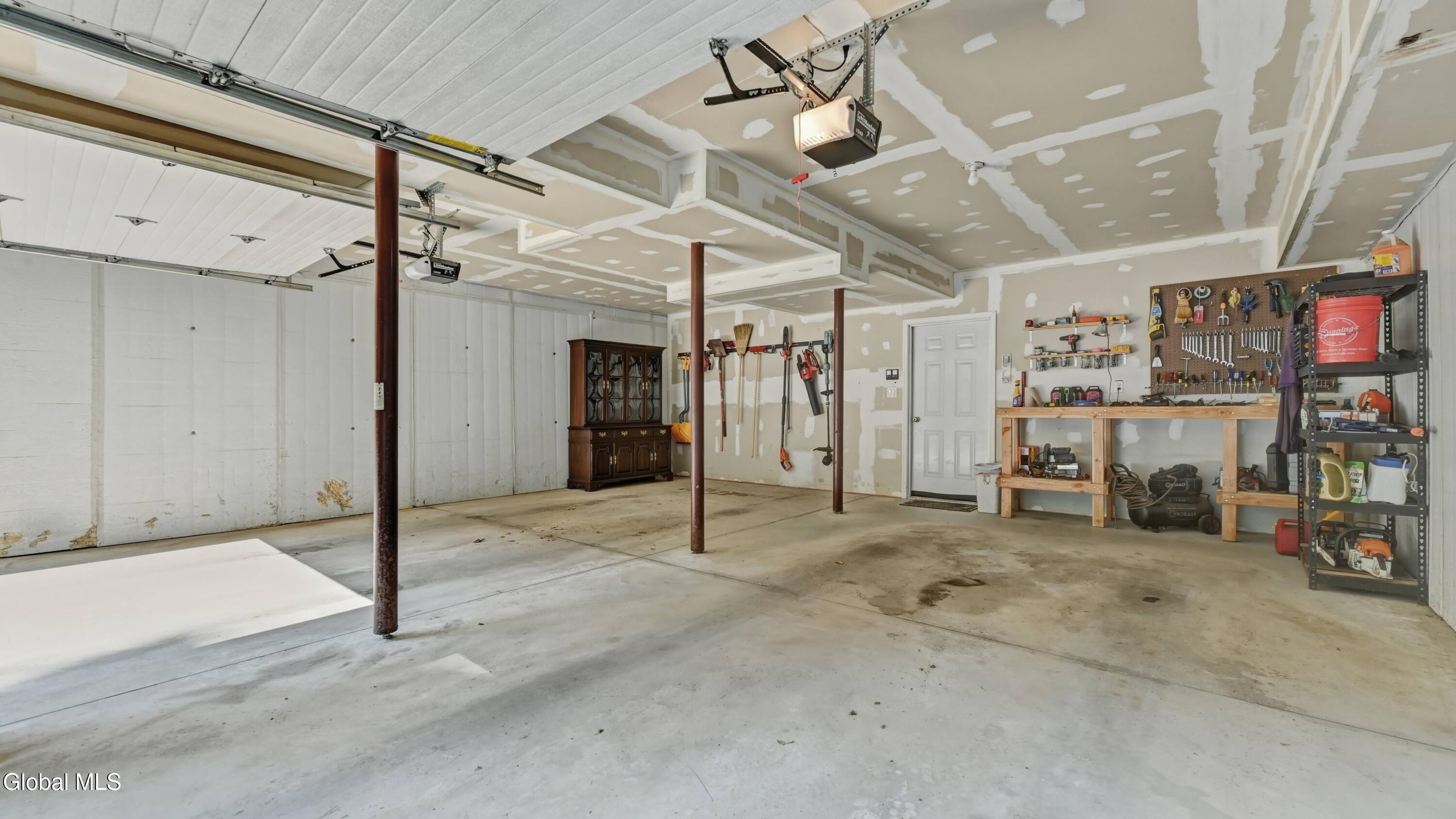 184 Hillview Road Gloversville, NY 12078 - Photo 41 of 60 184HillviewRd_054
