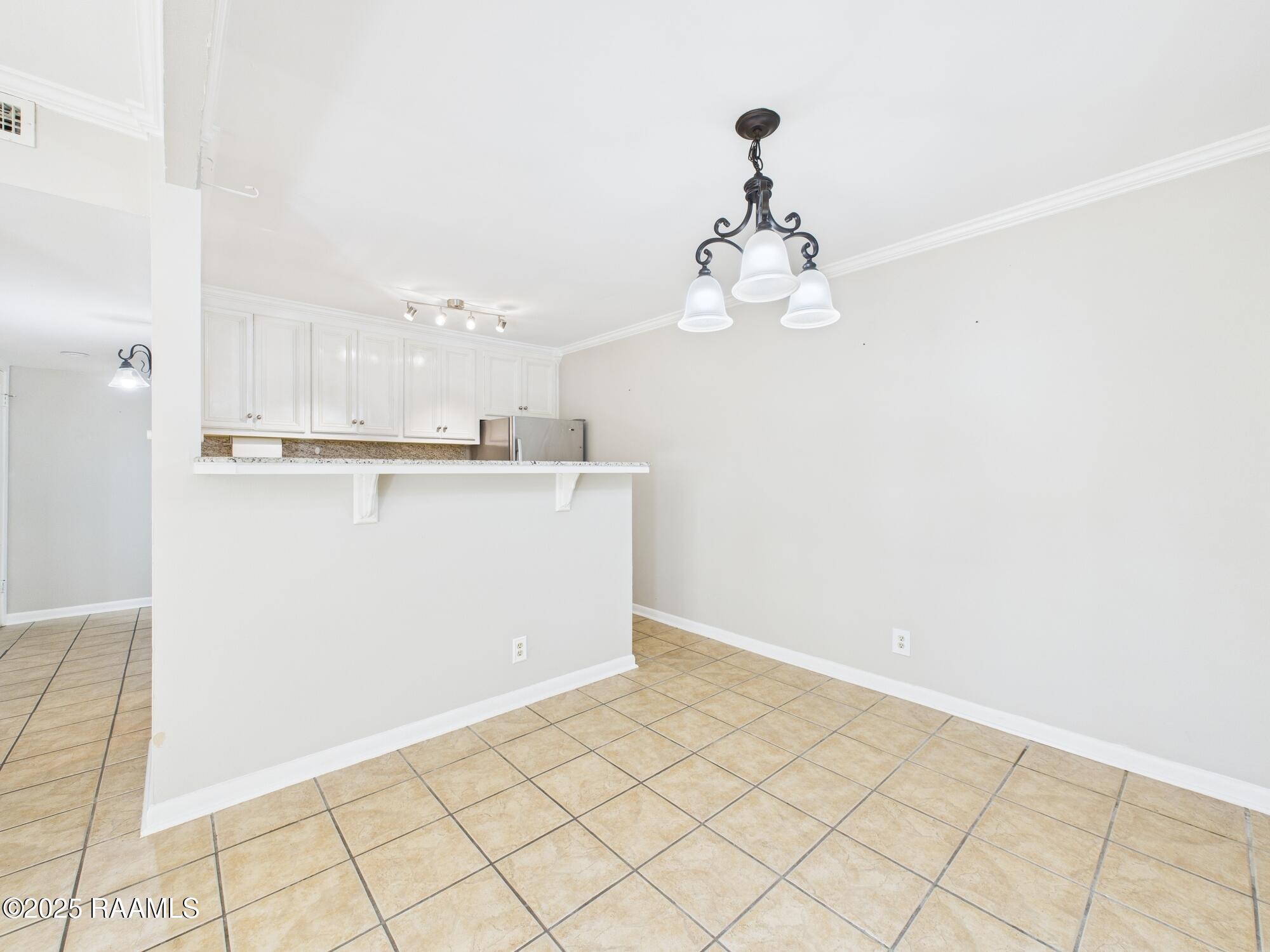 220 Doucet Road, Unit 128D Lafayette, LA 70503 - Photo 6 of 21 CAM04246G0-PR0139-STILL003