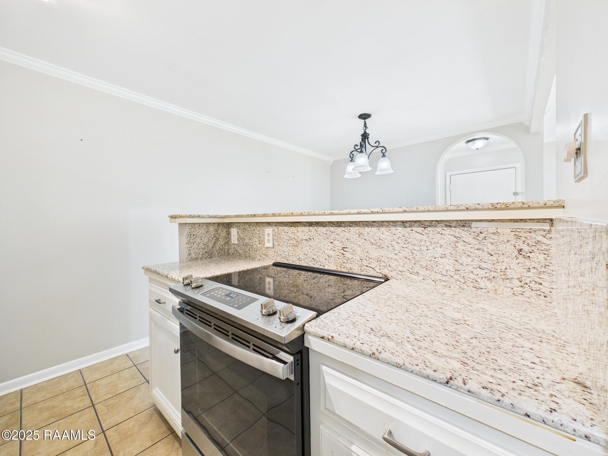 220 Doucet Road, Unit 128D Lafayette, LA 70503 - Photo 8 of 21 CAM04246G0-PR0139-STILL006
