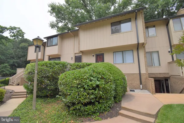 $2,550 | 2507 Glengyle Drive, Unit 141, Vienna, VA 22181