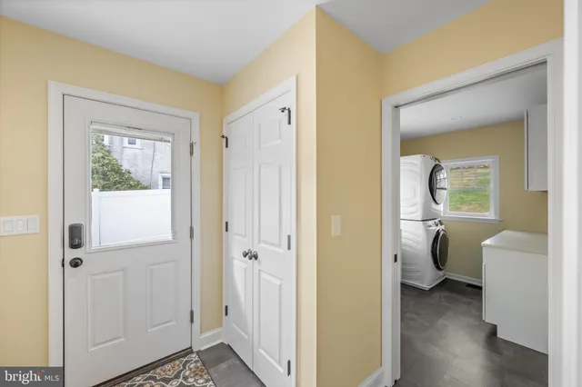 $3,200 | 3 Buttonwood Avenue, Malvern, PA 19355