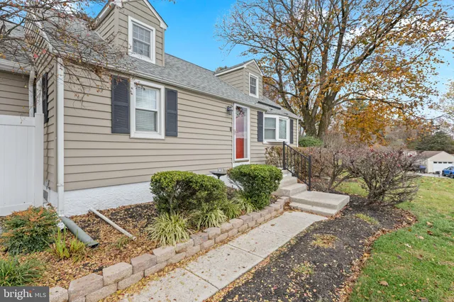 $3,200 | 3 Buttonwood Avenue, Malvern, PA 19355