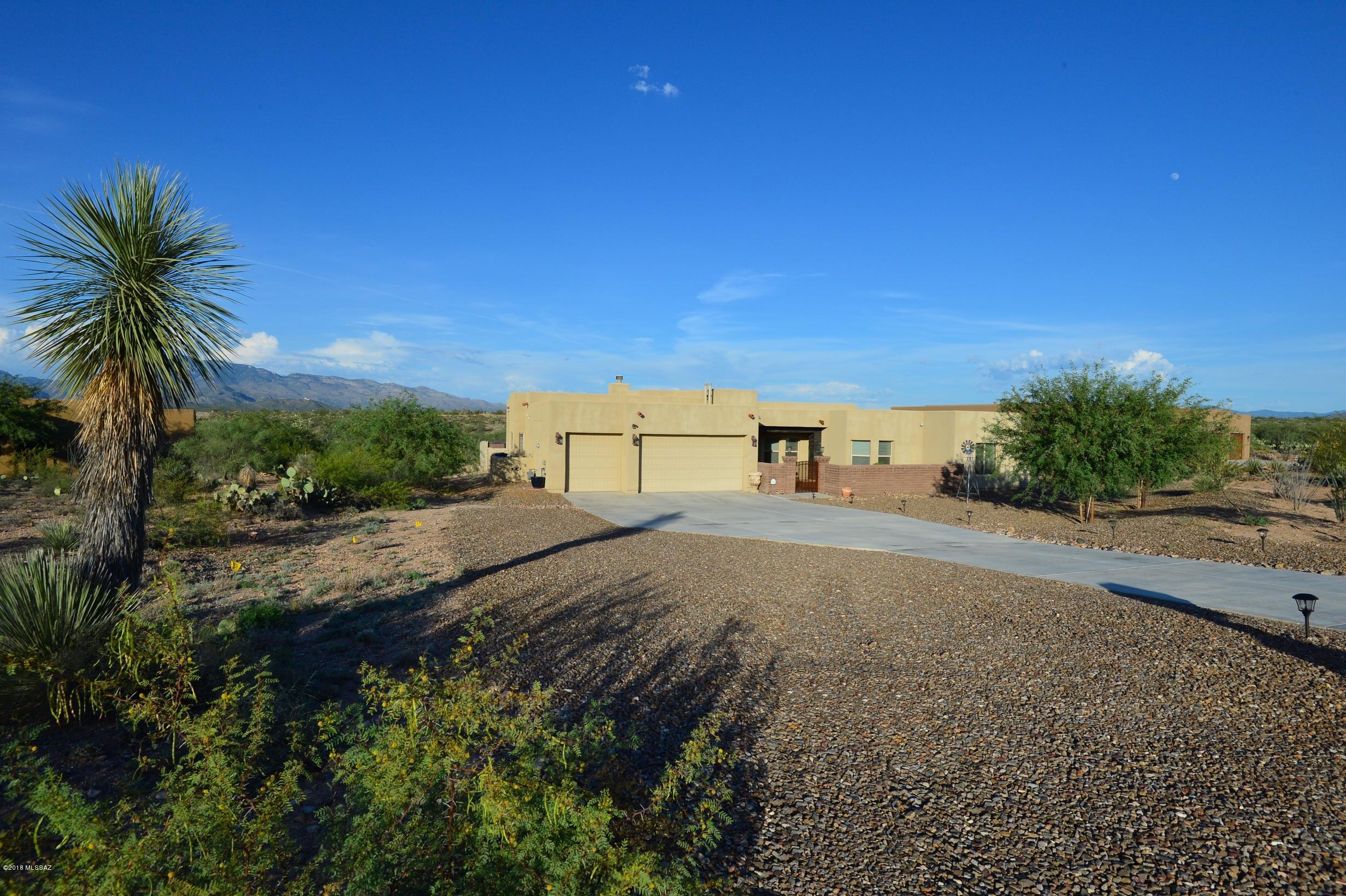 13467 South Sundown Ranch Road Vail, AZ 85641 - Photo 4 of 46 Gallery Image 4