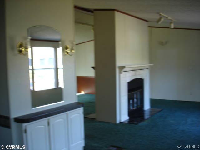 Den/Family/Great Room