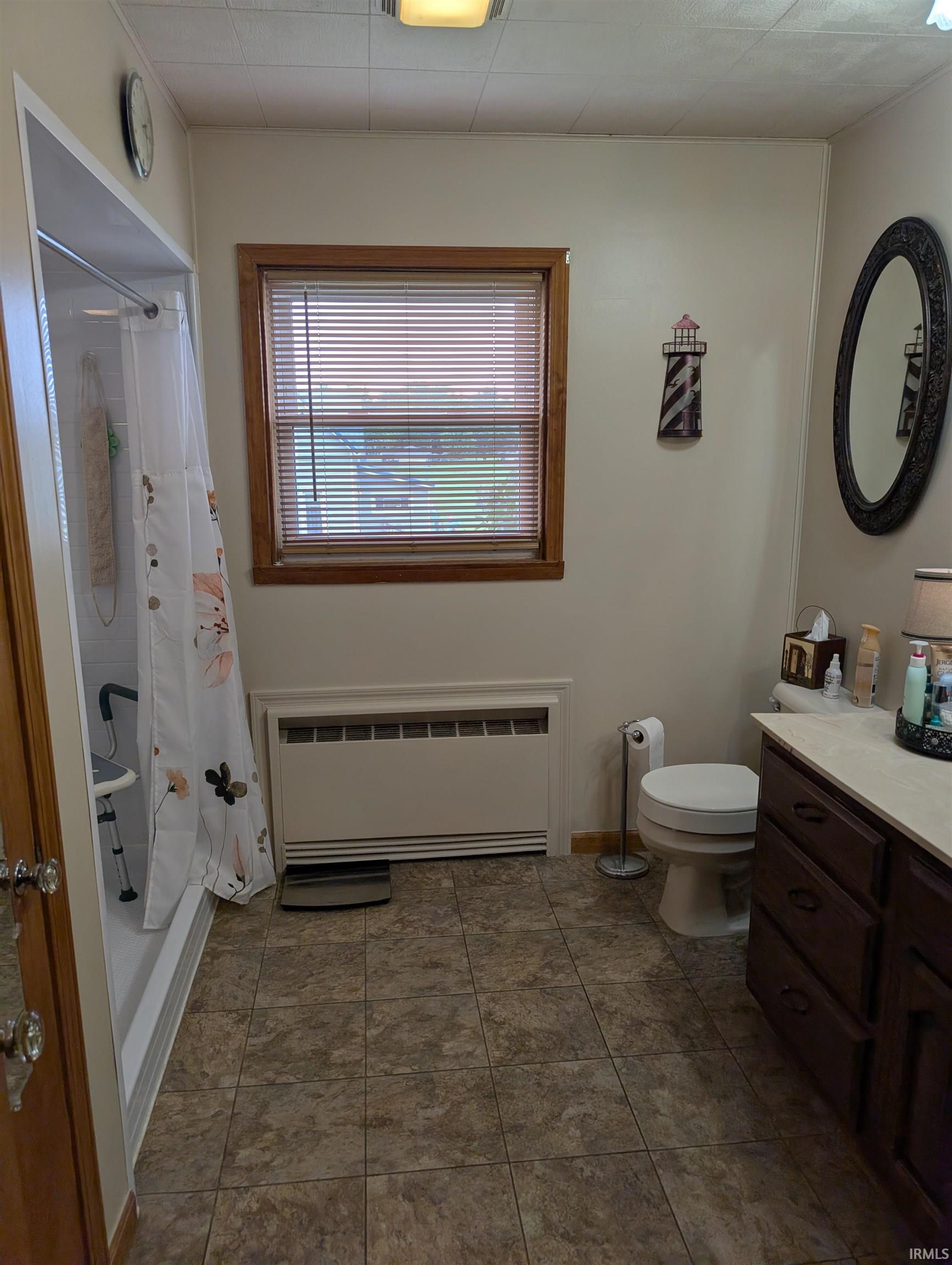 405 West Line Street Geneva, IN 46740 - Photo 12 of 30