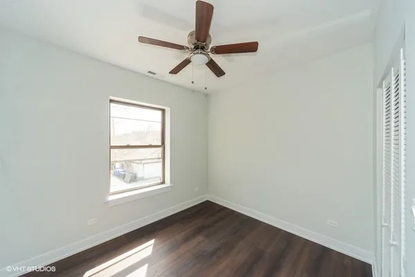 $2,200 | 2010 West Cornelia Avenue, Unit 2, Chicago, IL 60618