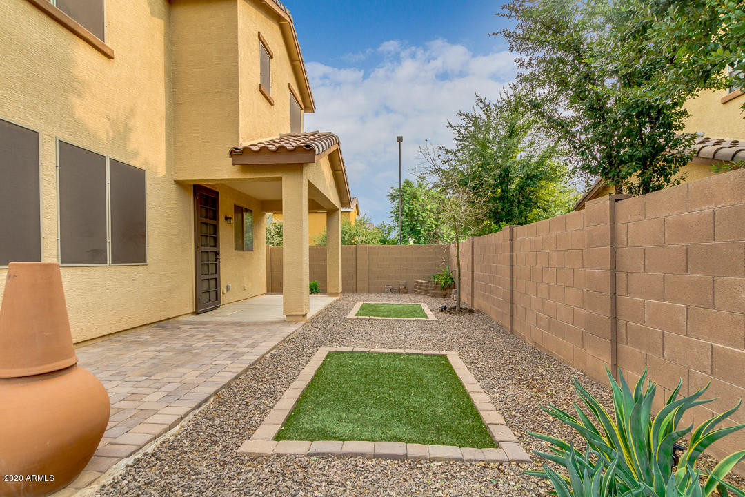 2074 South Moccasin Trail Gilbert, AZ 85295 - Photo 41 of 43 Backyard