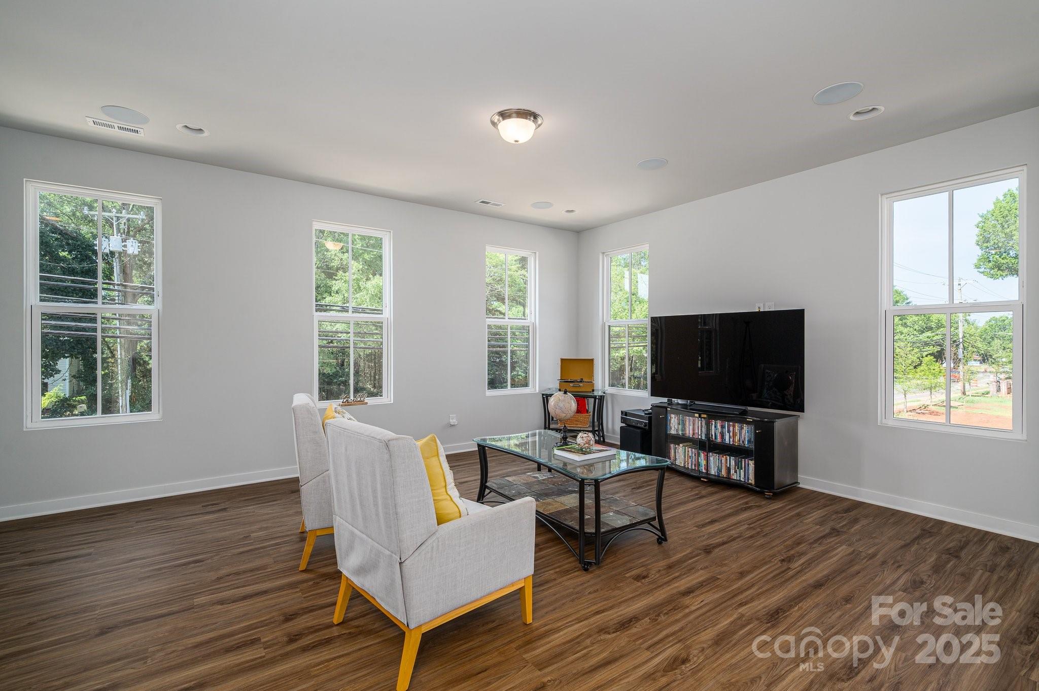 234 Gilead Road Huntersville, NC 28078 - Photo 13 of 40 Gallery Image 13