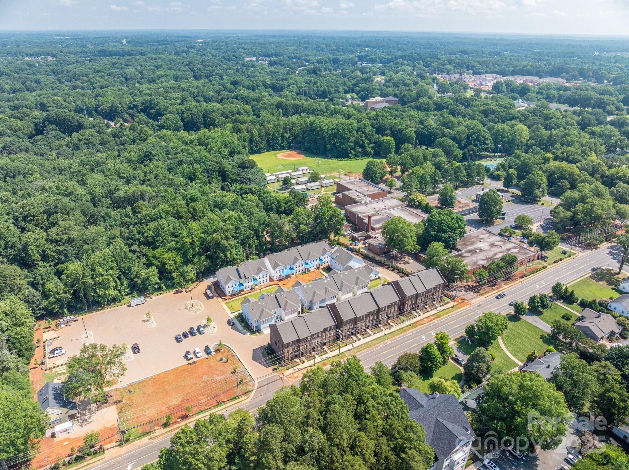 234 Gilead Road Huntersville, NC 28078 - Photo 35 of 40 Gallery Image 35