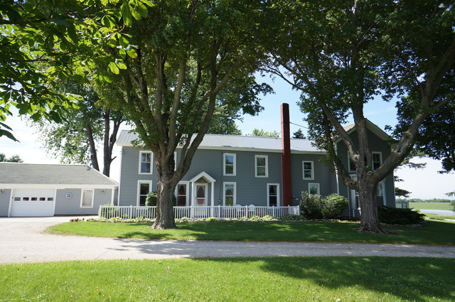 3-s015 Dauberman Road Elburn, IL 60119 - Photo 1 of 15 a view of a yard in front of house