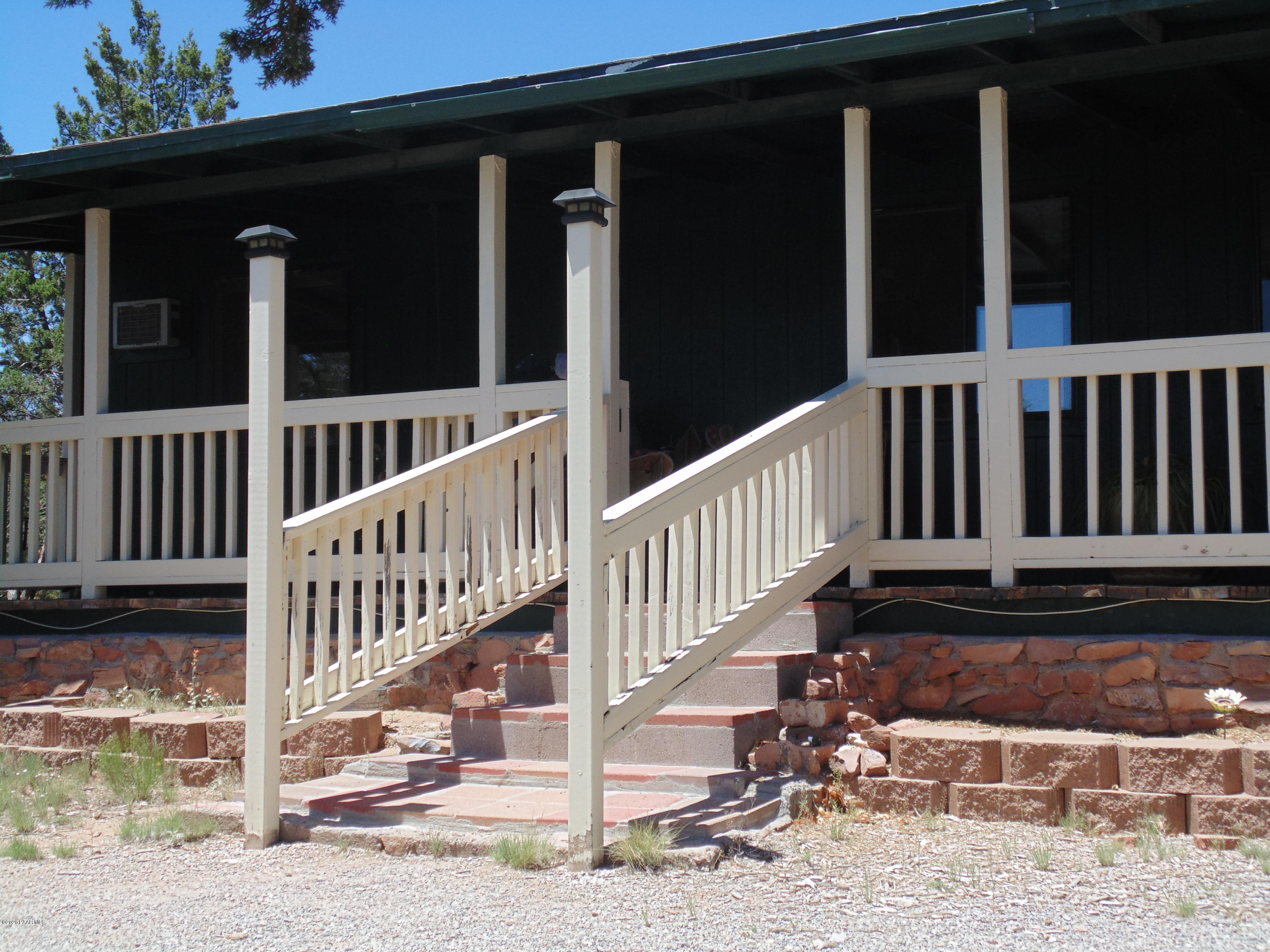 25750 Granada Road Seligman, AZ 86337 - Photo 3 of 29 DSC05181