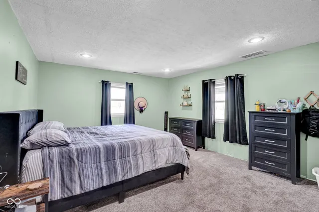 $218,000 | 5780 South County Road 625 West, Reelsville, IN 46171