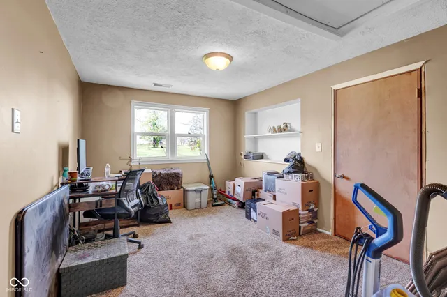 $218,000 | 5780 South County Road 625 West, Reelsville, IN 46171