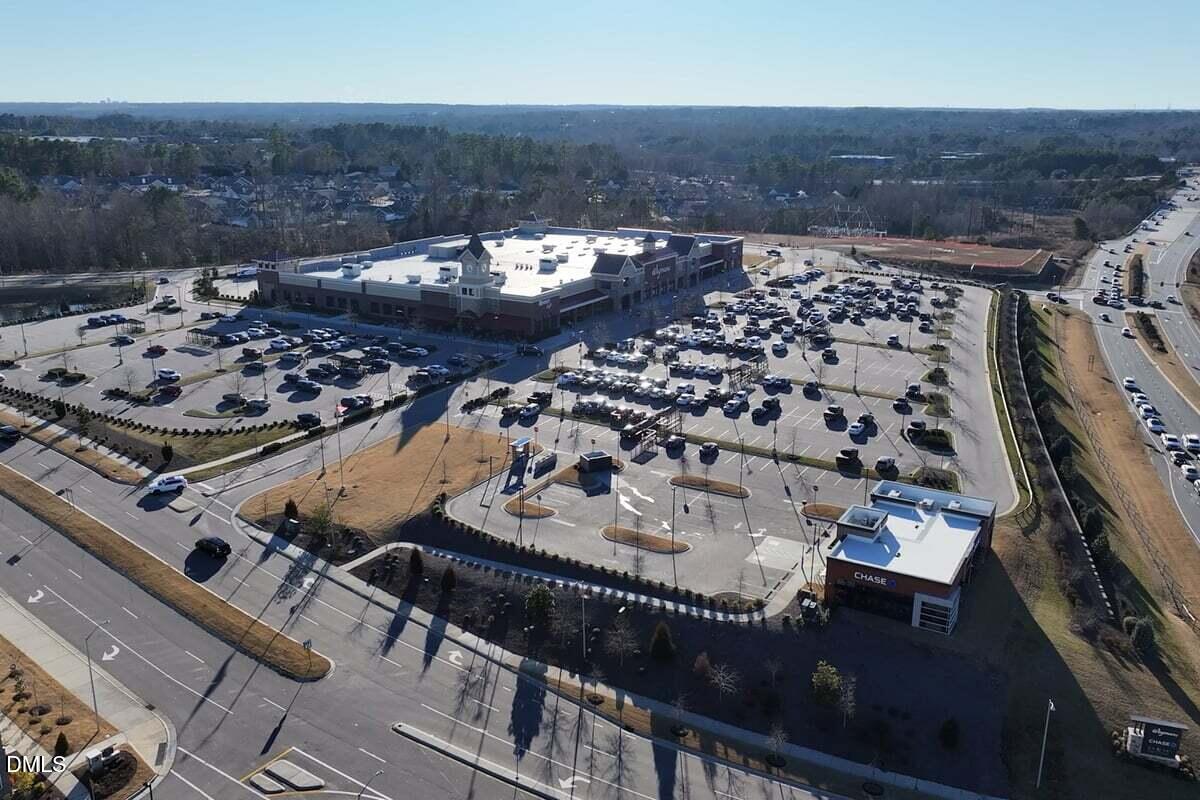 1434 Grove Village Road Wake Forest, NC 27587 - Photo 33 of 41 Amenities-1