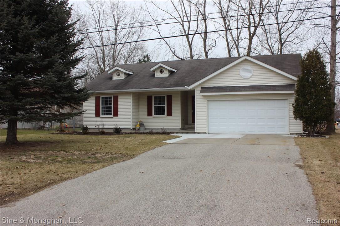 219 Cox Road St. Clair, MI 48079 - Photo 18 of 20 18.JPG