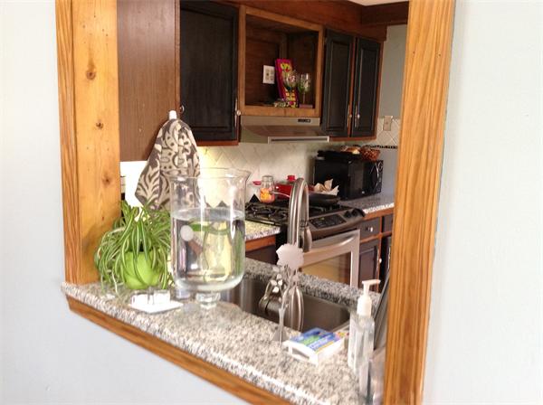 351 Hillside Road Westfield, MA 01085 - Photo 4 of 25 Gallery Image 4