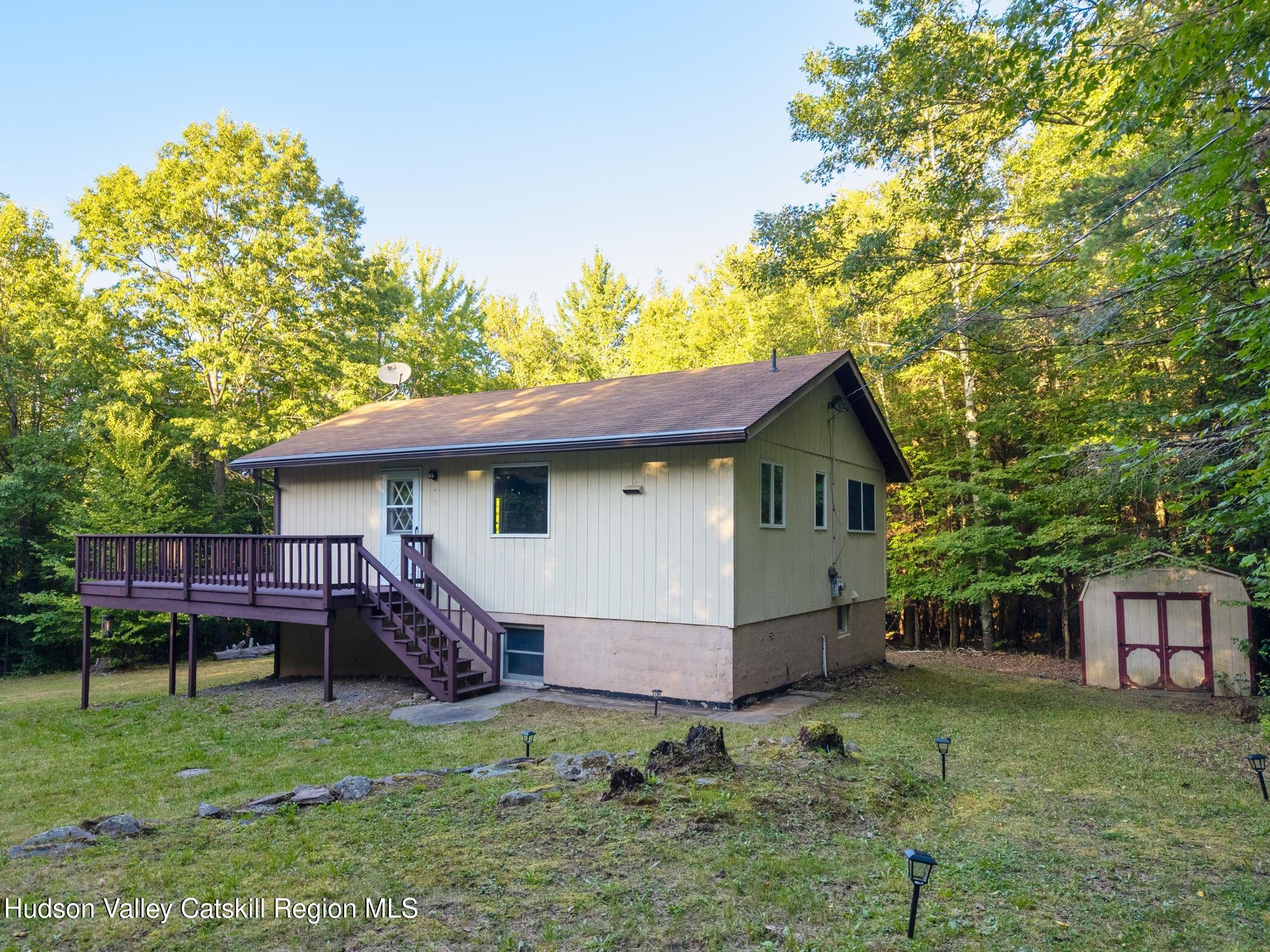 321 Terrace Drive Lexington, NY 12468 - Photo 4 of 61 Image-58