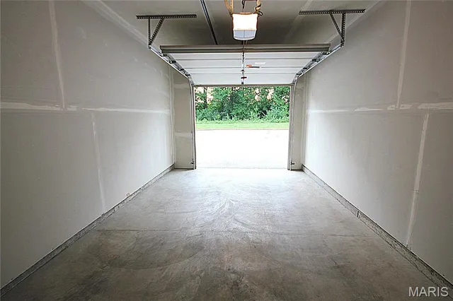 $1,850 | 310 Stonewall Creek Drive, Dardenne Prairie, MO 63368