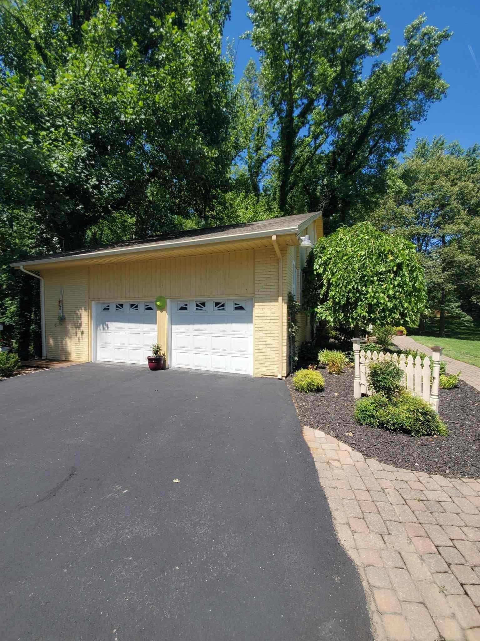 6522 Ferstel Road Newburgh, IN 47630 - Photo 4 of 36