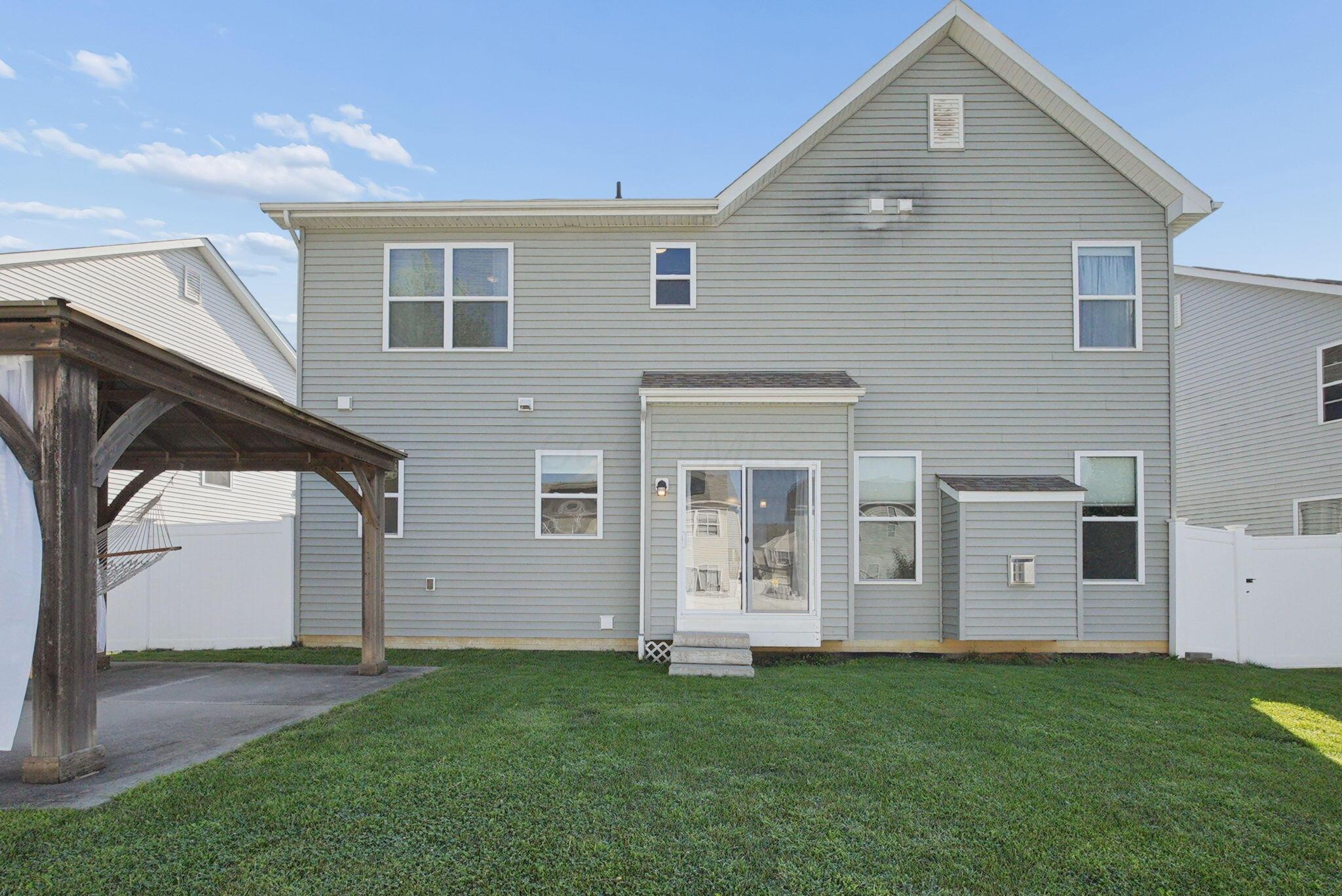 4945 Farview Road Columbus, OH 43231 - Photo 29 of 48 29-web-or-mls-4945-farview-rd