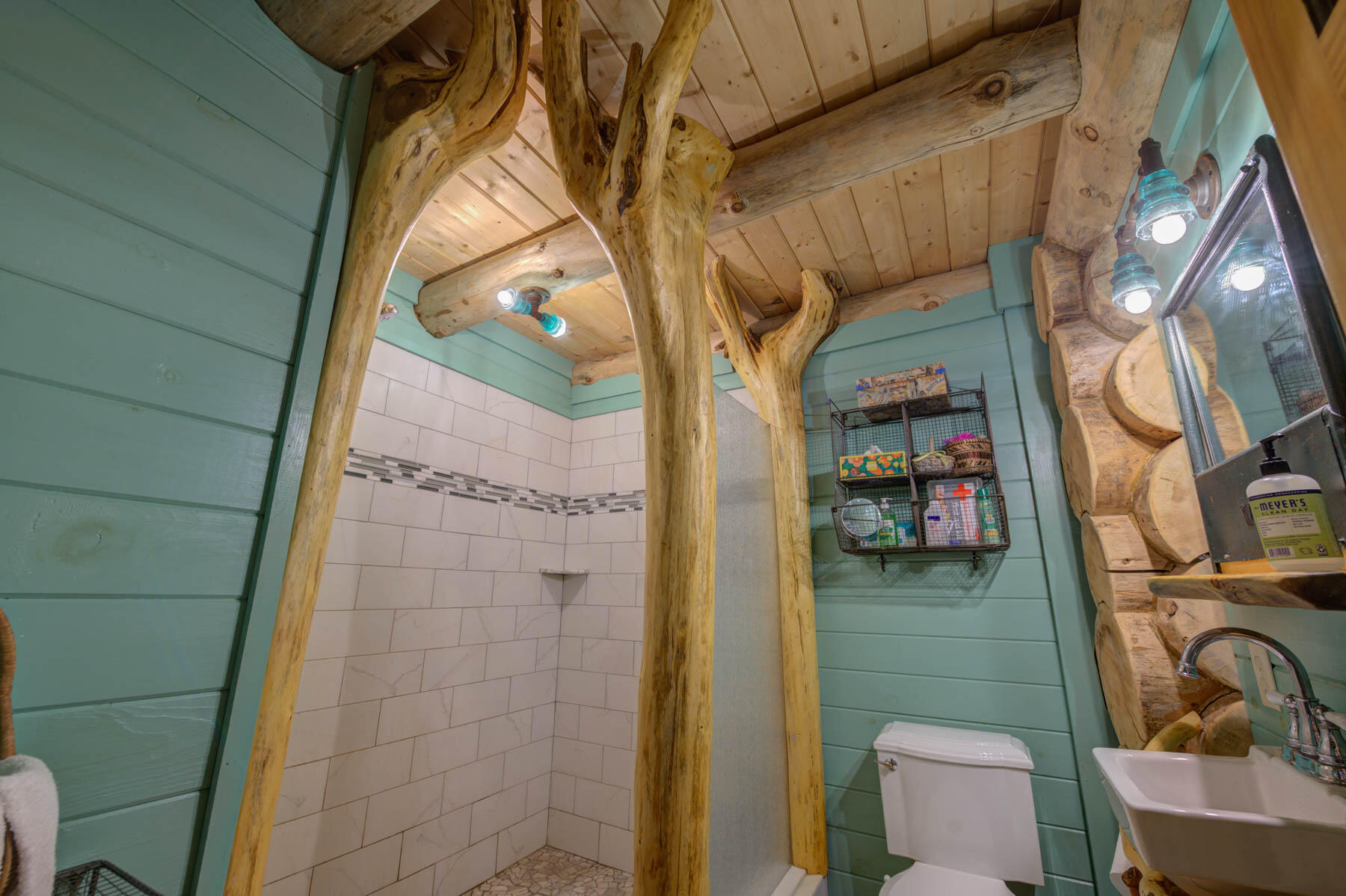 1240 Hostile Valley Road Palermo, ME 04354 - Photo 28 of 114 pic-14
