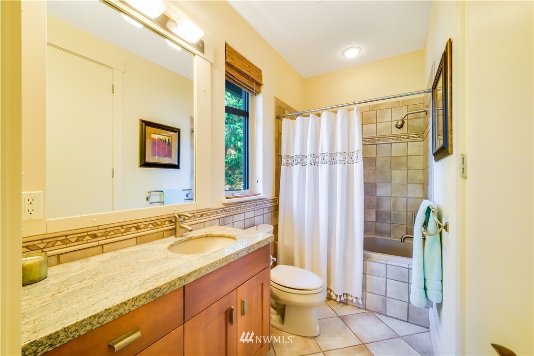 15646 Snee Oosh Road La Conner, WA 98257 - Photo 24 of 40 Gallery Image 24