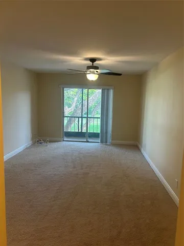 $1,995 | 4116 Northwest 88th Avenue, Unit 202, Coral Springs, FL 33065