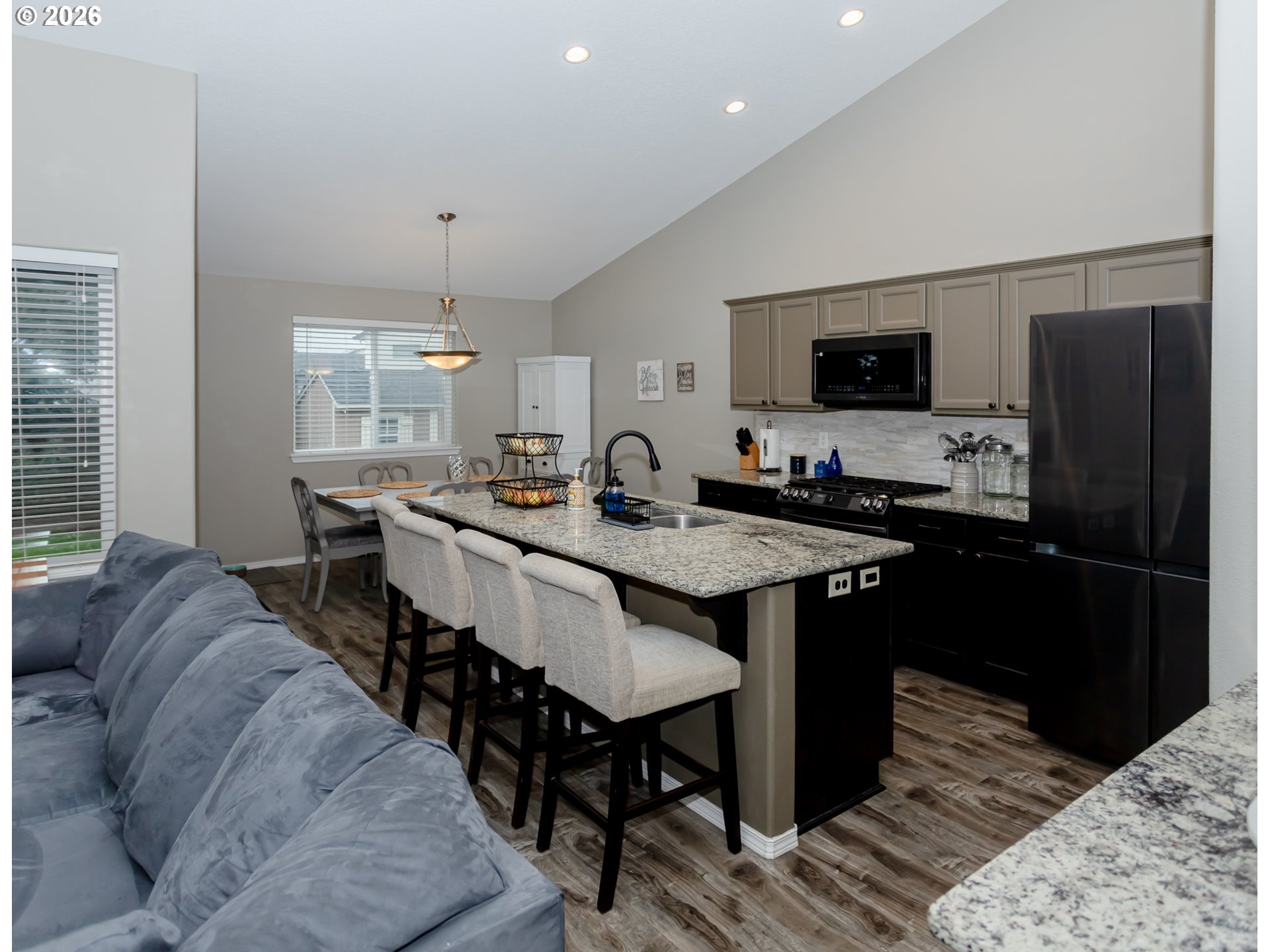 3341 Linfield Avenue Woodburn, OR 97071 - Photo 12 of 45