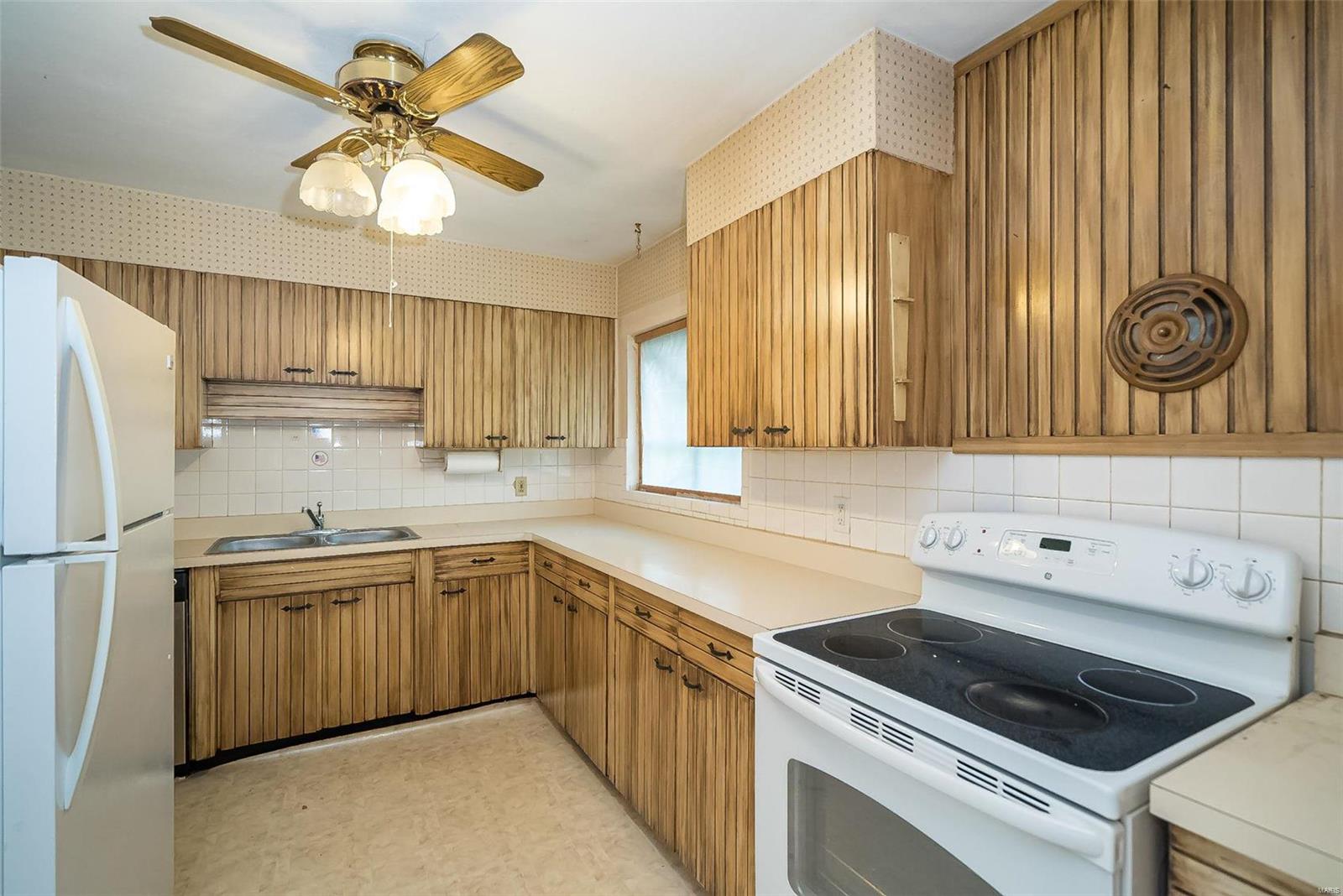 108 Maple Lane Ballwin, MO 63011 - Photo 15 of 31