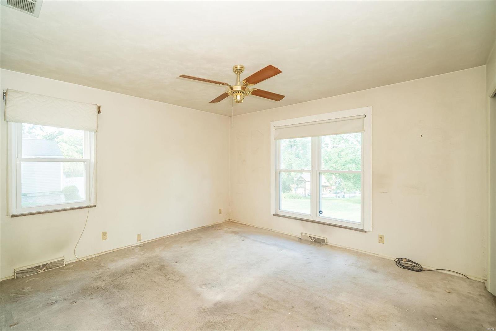 108 Maple Lane Ballwin, MO 63011 - Photo 20 of 31