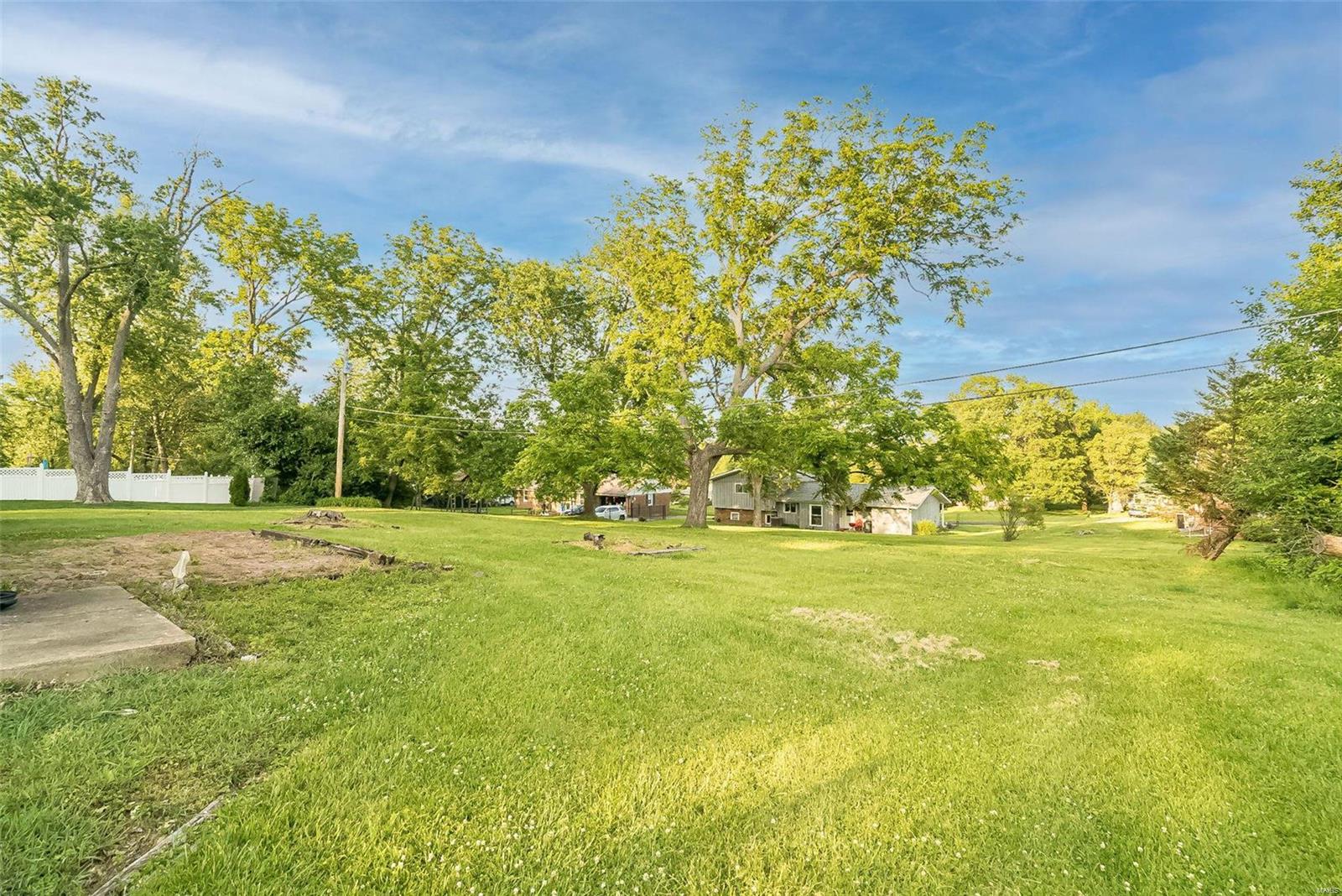 108 Maple Lane Ballwin, MO 63011 - Photo 27 of 31