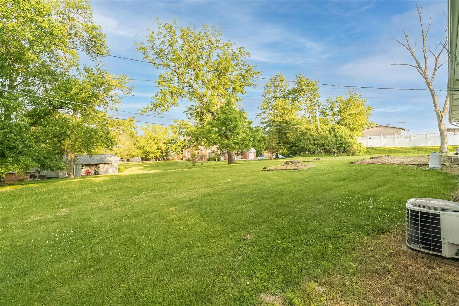 108 Maple Lane Ballwin, MO 63011 - Photo 29 of 31