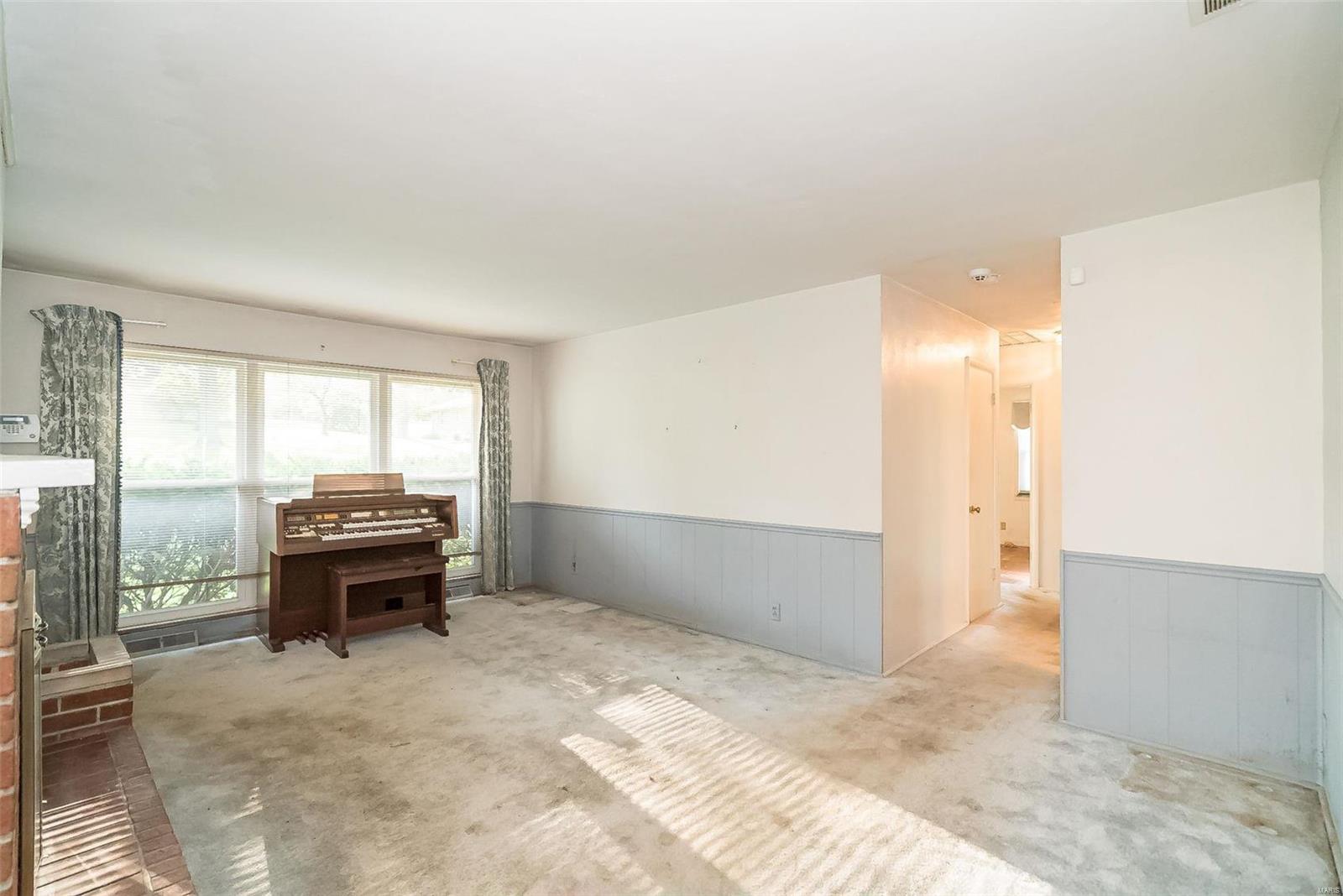 108 Maple Lane Ballwin, MO 63011 - Photo 6 of 31