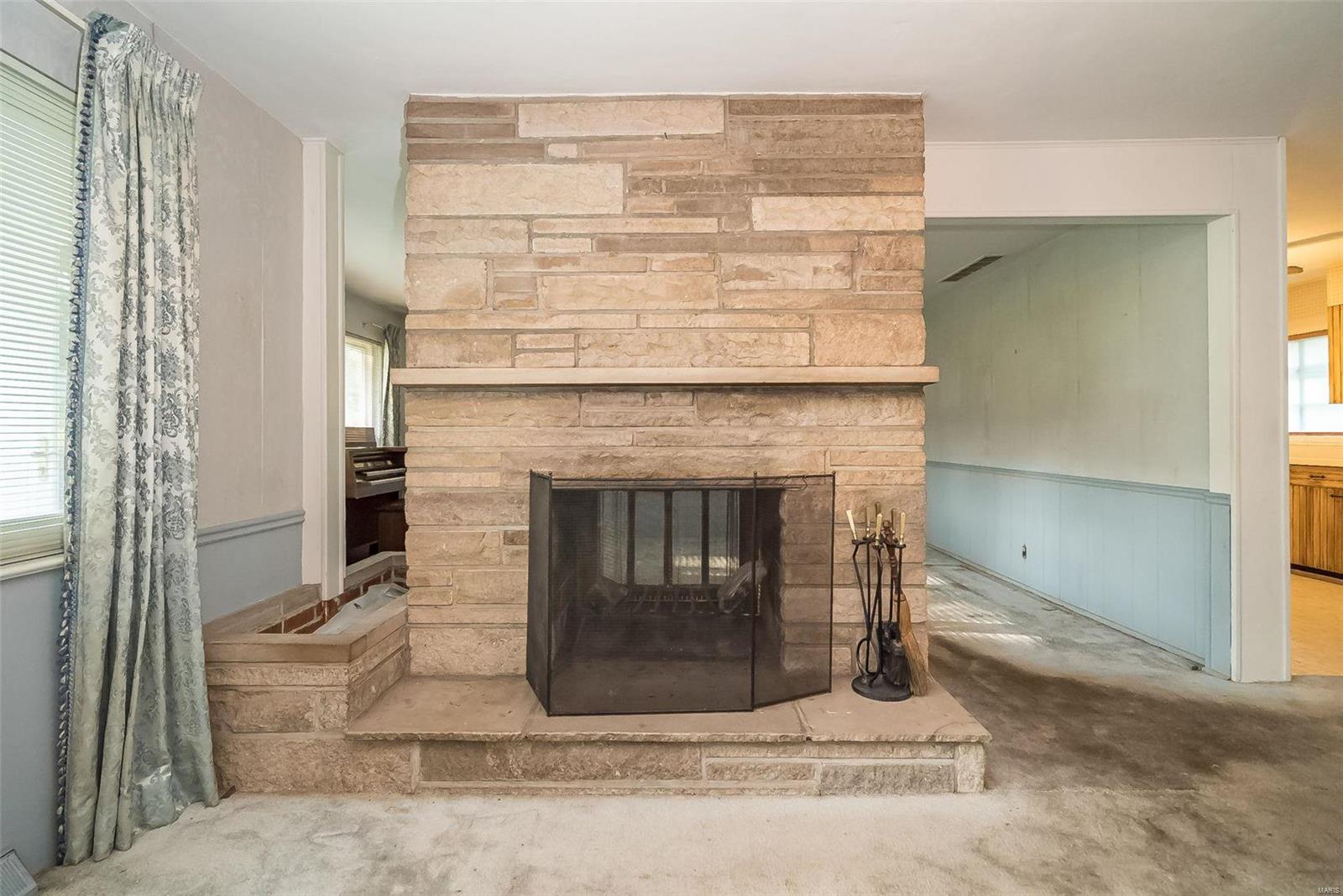 108 Maple Lane Ballwin, MO 63011 - Photo 8 of 31