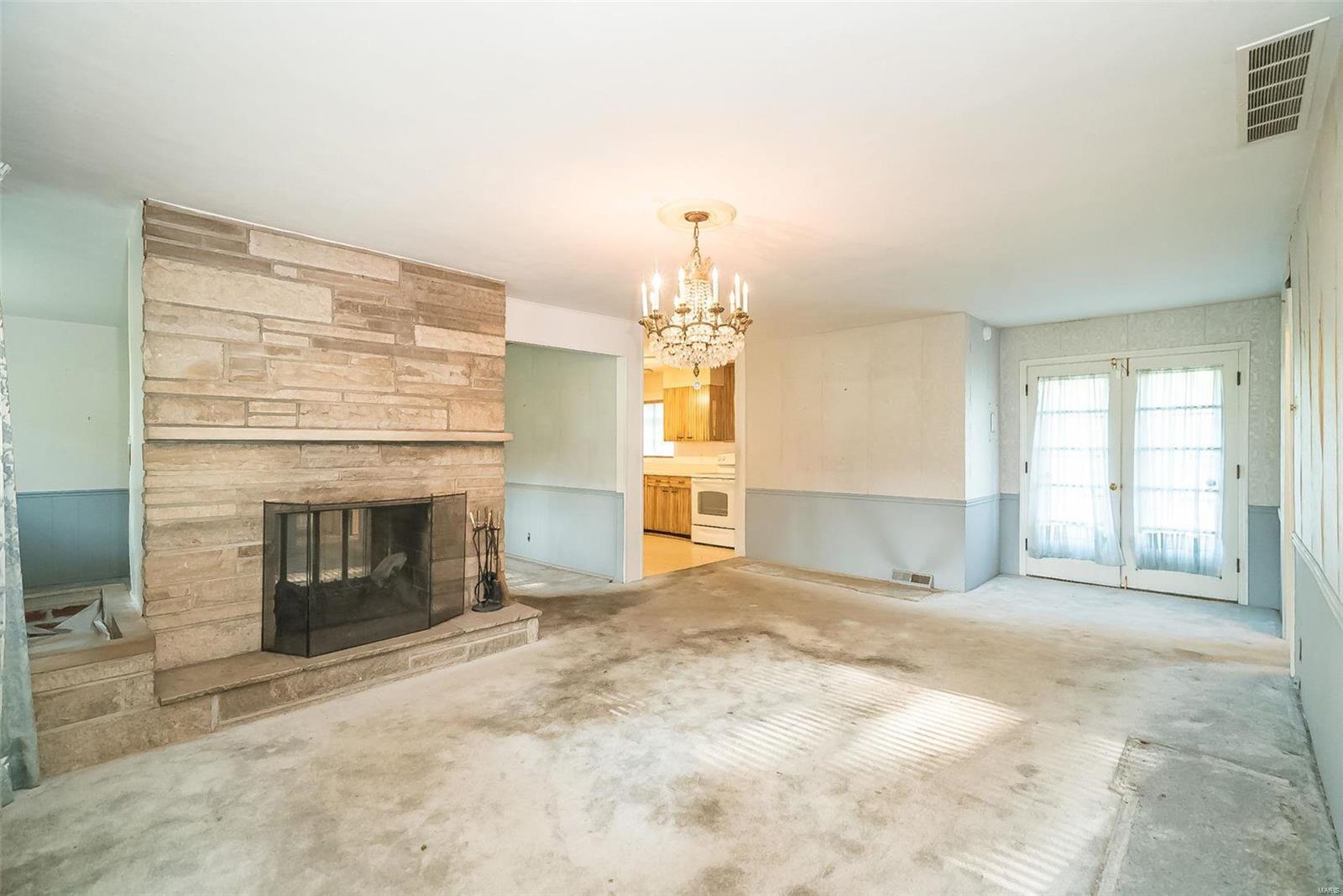 108 Maple Lane Ballwin, MO 63011 - Photo 9 of 31