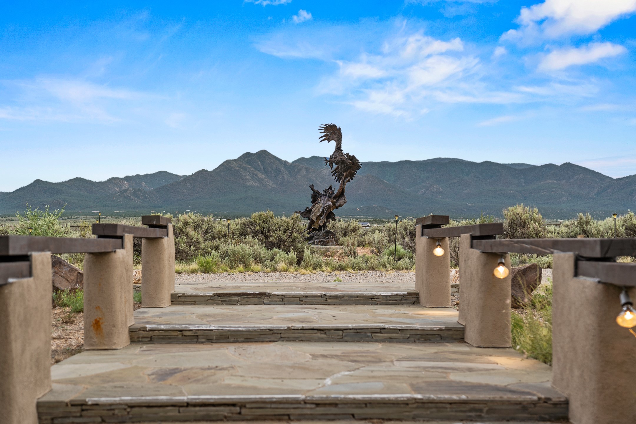 89 Riverbend Road Ranchos de Taos, NM 87557 - Photo 4 of 45
