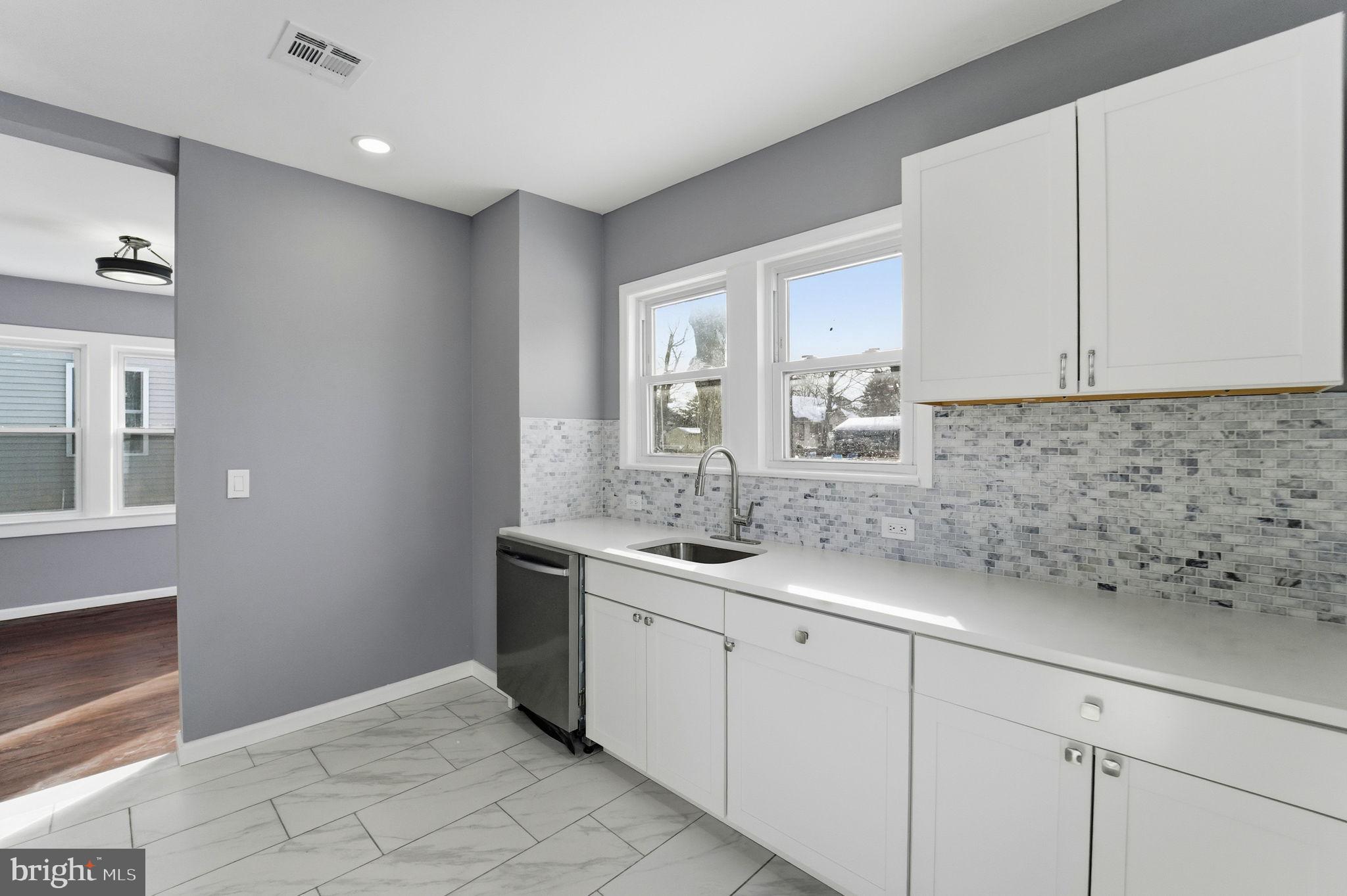 209 Vine Street Delanco, NJ 08075 - Photo 15 of 43