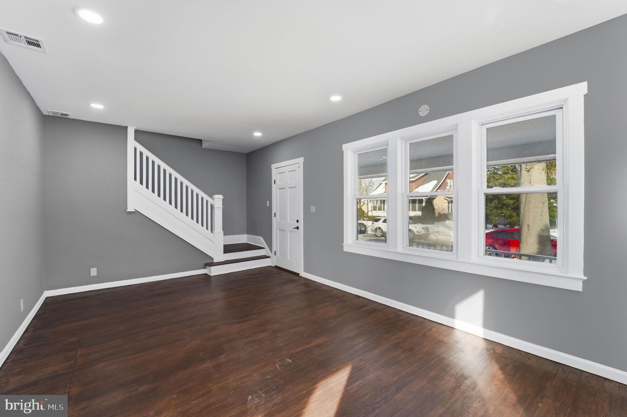 209 Vine Street Delanco, NJ 08075 - Photo 4 of 43