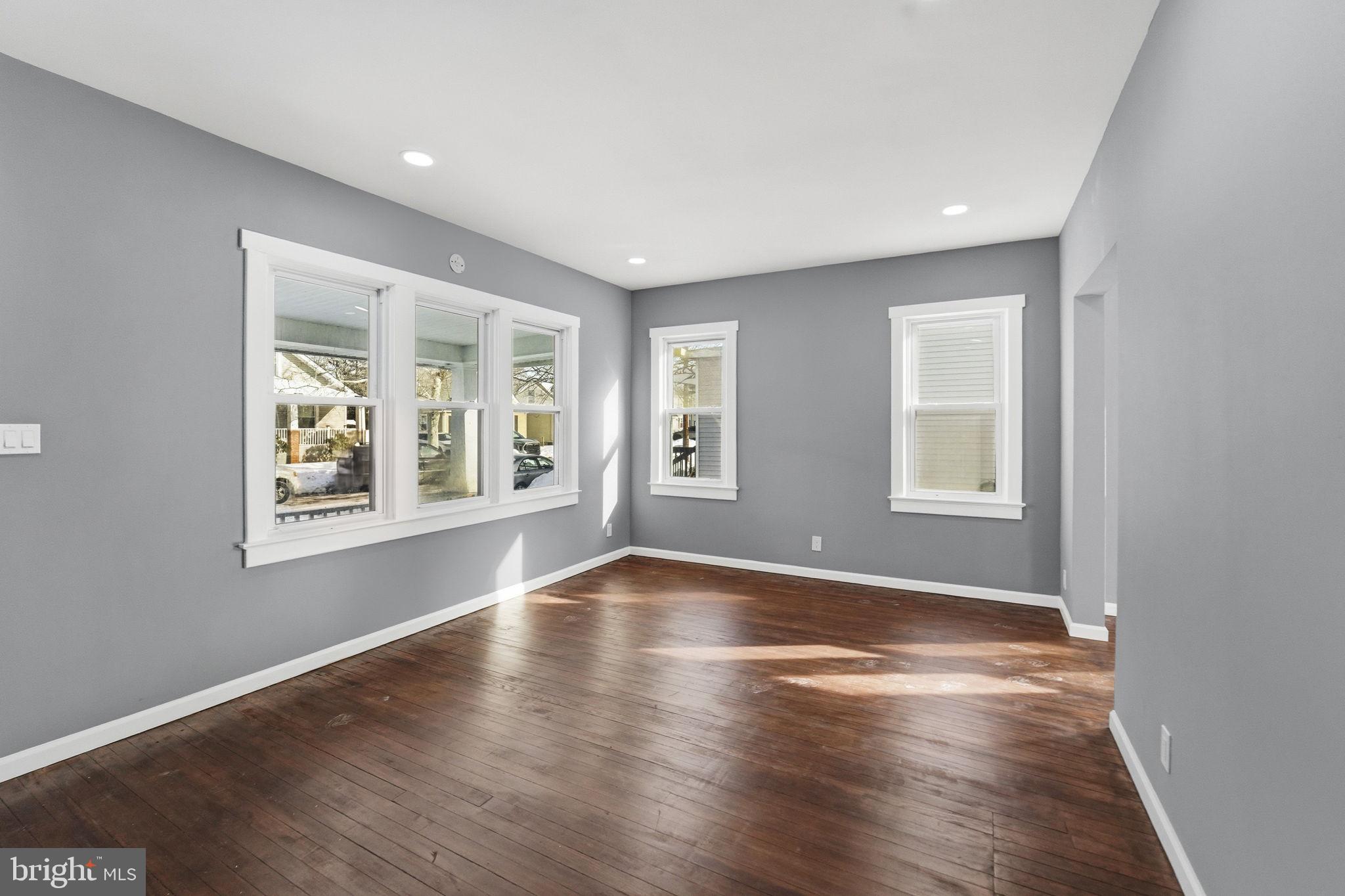 209 Vine Street Delanco, NJ 08075 - Photo 5 of 43