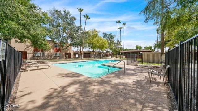 8249 East Thomas Road Scottsdale, AZ 85251 - Photo 7 of 8 a view of a park with large trees