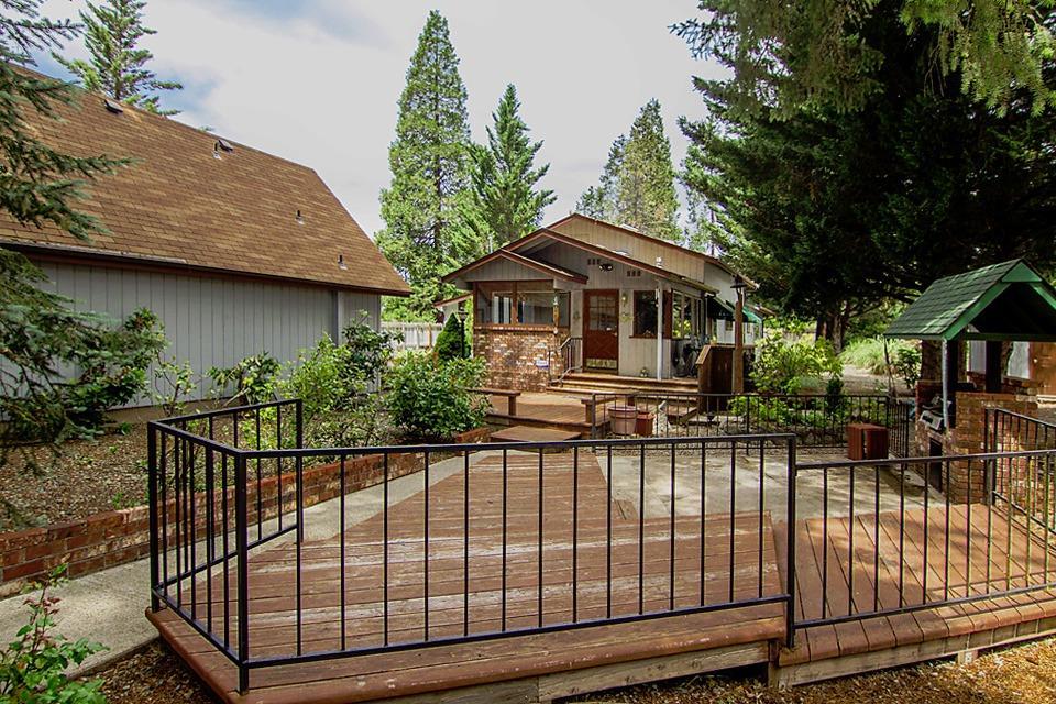 4481 Holland Loop Road Cave Junction, OR 97523 - Photo 31 of 35 Additional Photo