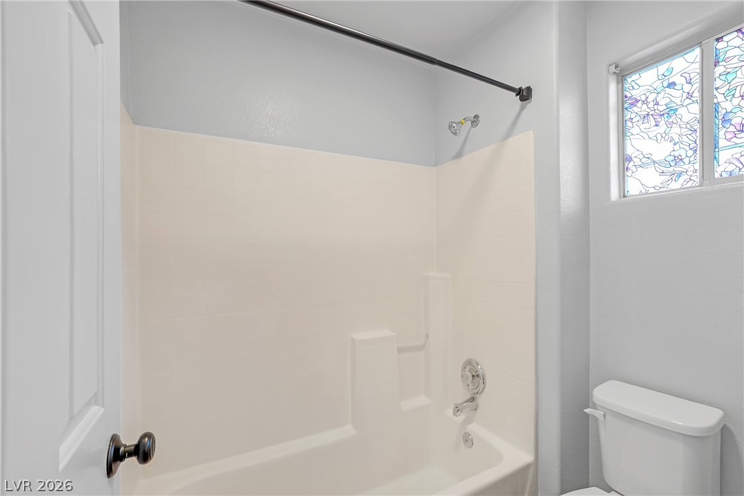 555 Roxella Lane, Unit B Las Vegas, NV 89110 - Photo 15 of 27