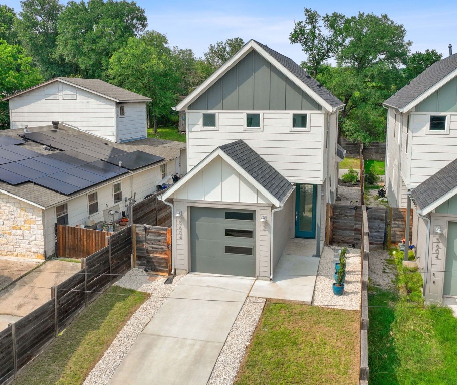 This is a stand-alone home that is part of a two-unit HOA condo regime with no current fees. Split property with each unit facing the street and excellent privacy.
