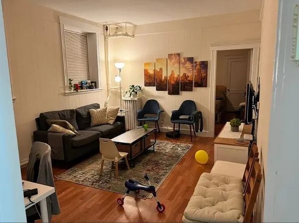 $3,000 | 38 Marshal Street, Unit 1, Brookline, MA 02446