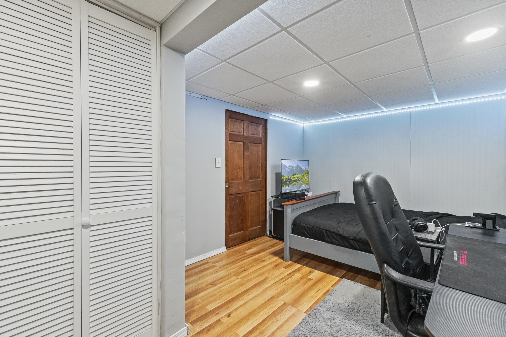 25 Eastern Avenue Amherst, NH 03031 - Photo 22 of 31