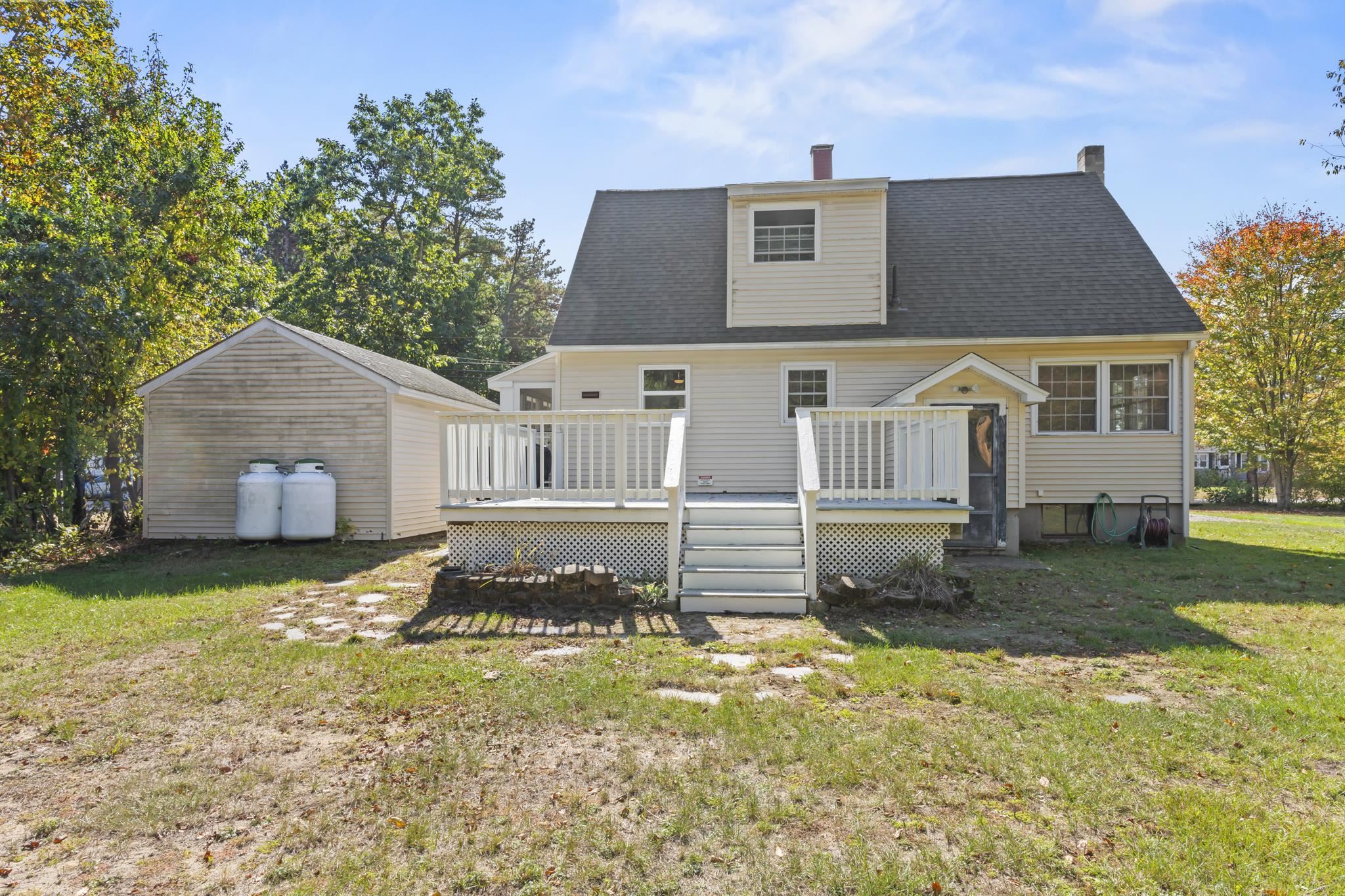 25 Eastern Avenue Amherst, NH 03031 - Photo 25 of 31