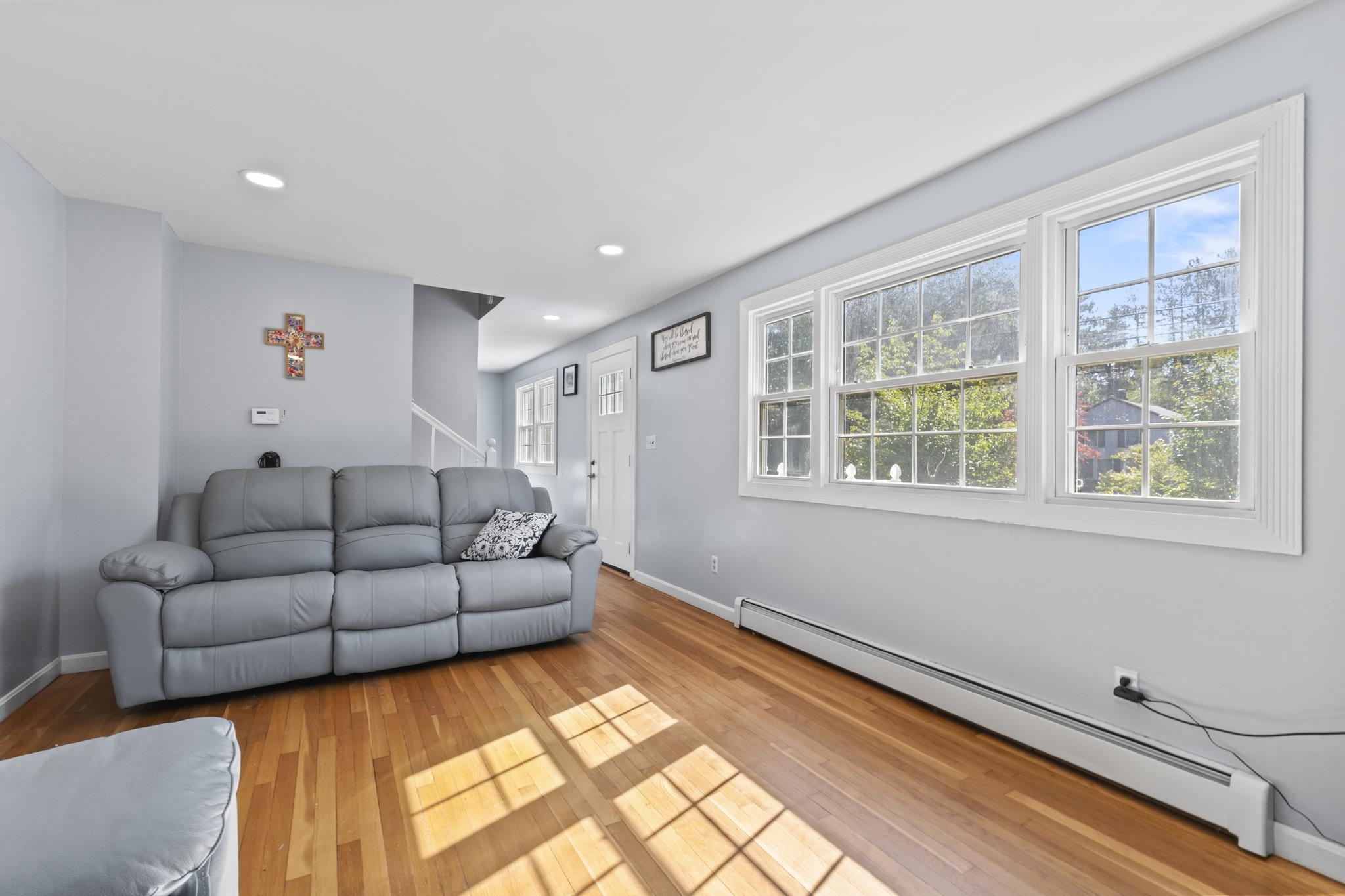 25 Eastern Avenue Amherst, NH 03031 - Photo 10 of 31