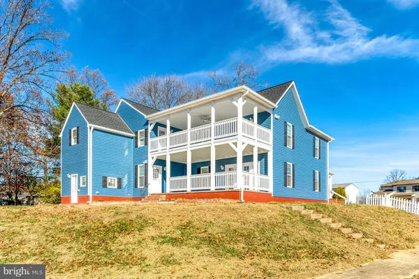 $1,240,000 | 3010 Steven Martin Drive, Fairfax, VA 22031