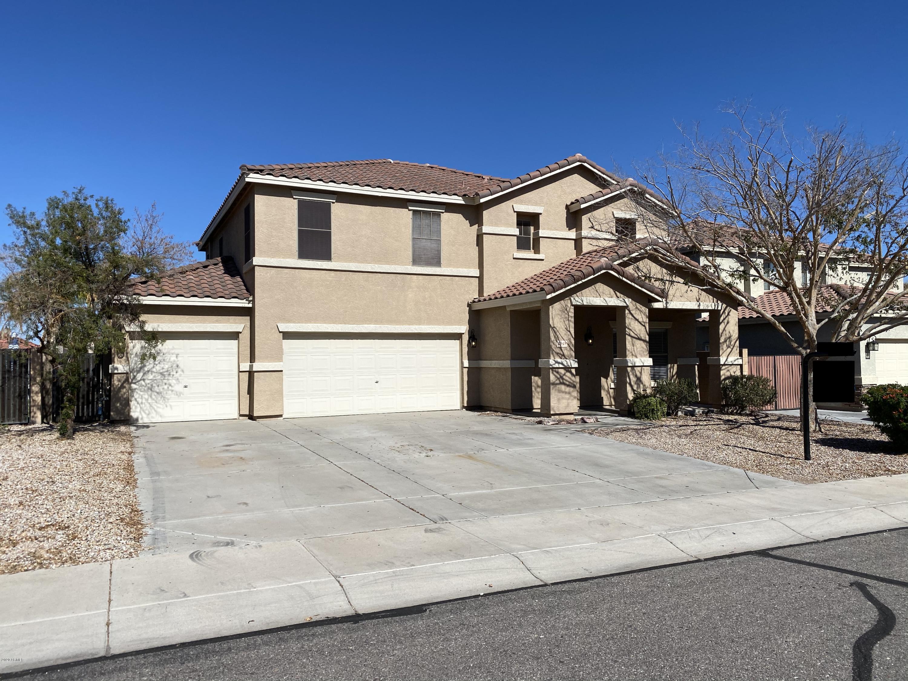 2948 West Tanner Ranch Road Queen Creek, AZ 85144 - Photo 1 of 5 Three car garage